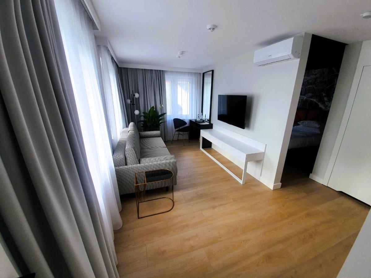 Anaberg Bed & Breakfast โนวารูดา ภายนอก รูปภาพ
